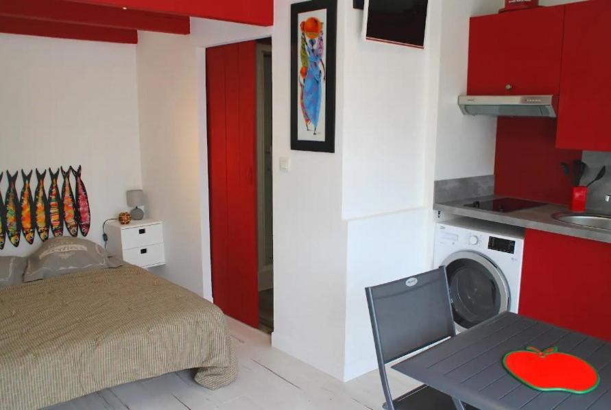 La Cotiniere, Studio Avec Cuisine 50 M De La Plage Hotel Exterior photo